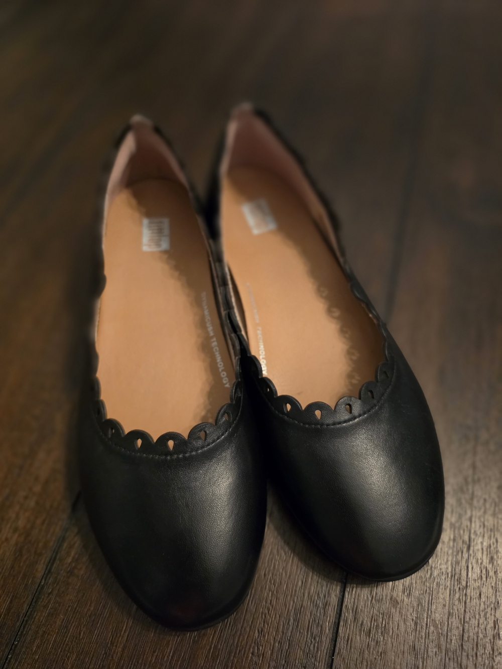 FitFlop Allegro Dynamicush Scalloped Black Ballerina Flats US 7